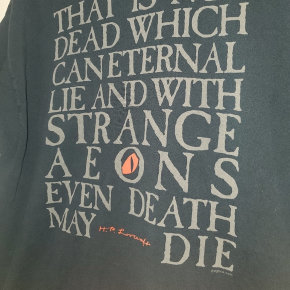 H.P. Lovecraft Vintage Cthulu Shirt Size XL - Picture 3 of 5